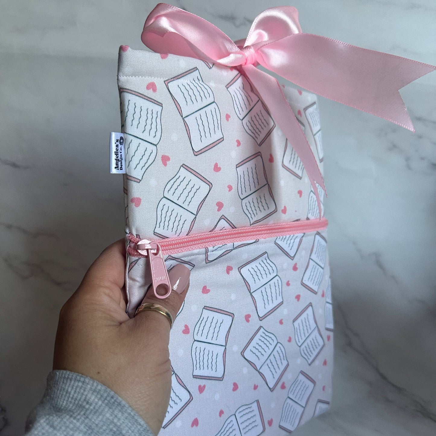 MY BOOK IS MY VALENTINE book sleeve