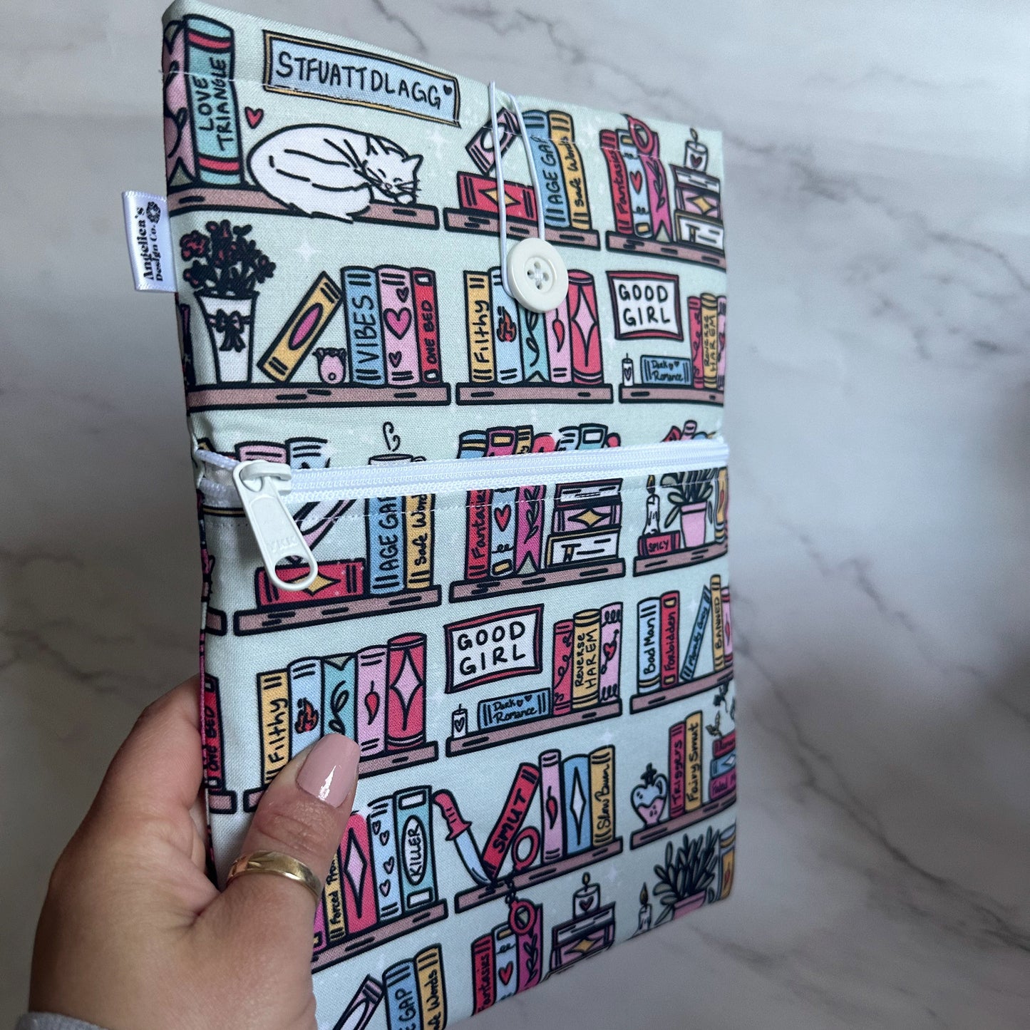 STFUATTDLAGG book sleeve