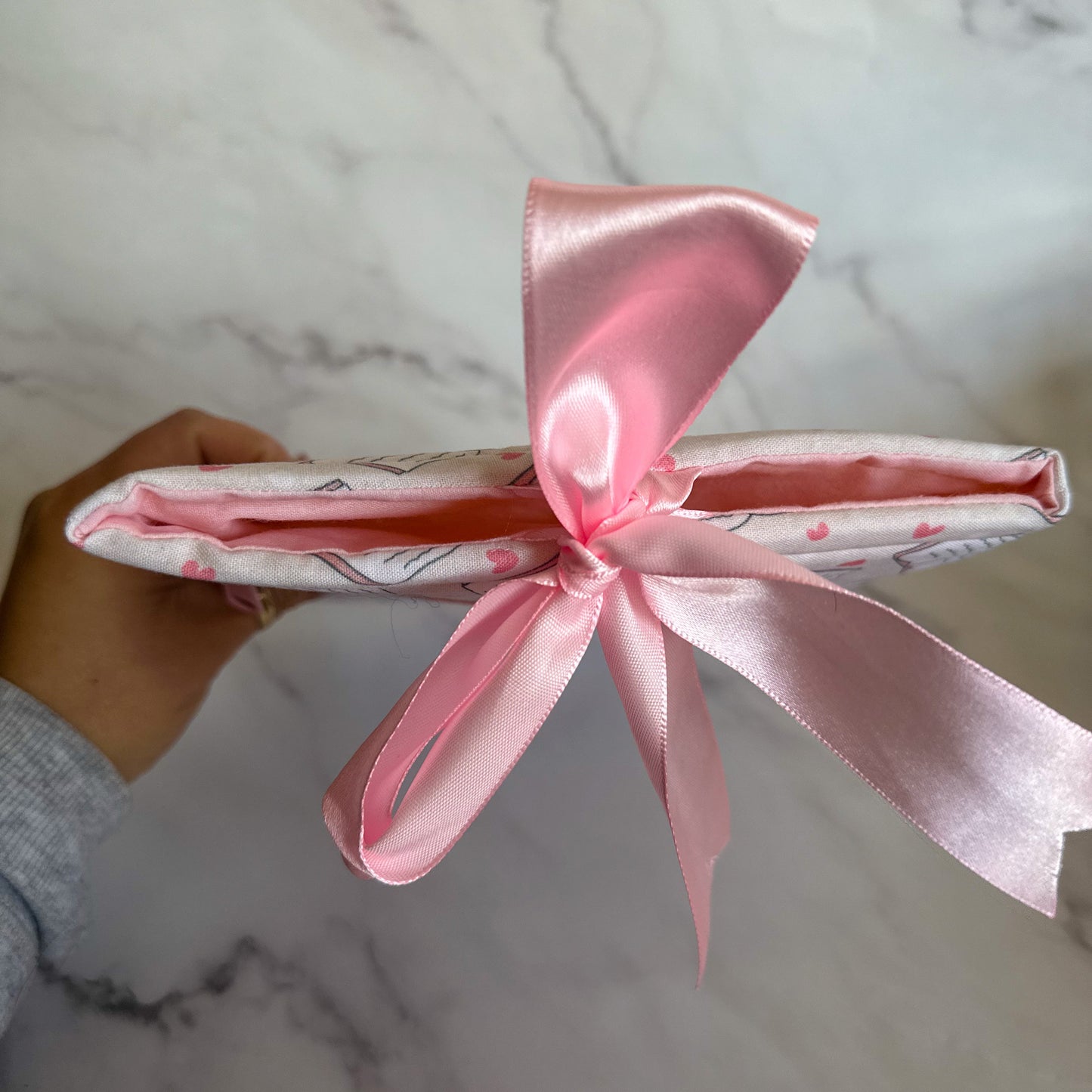MY BOOK IS MY VALENTINE book sleeve