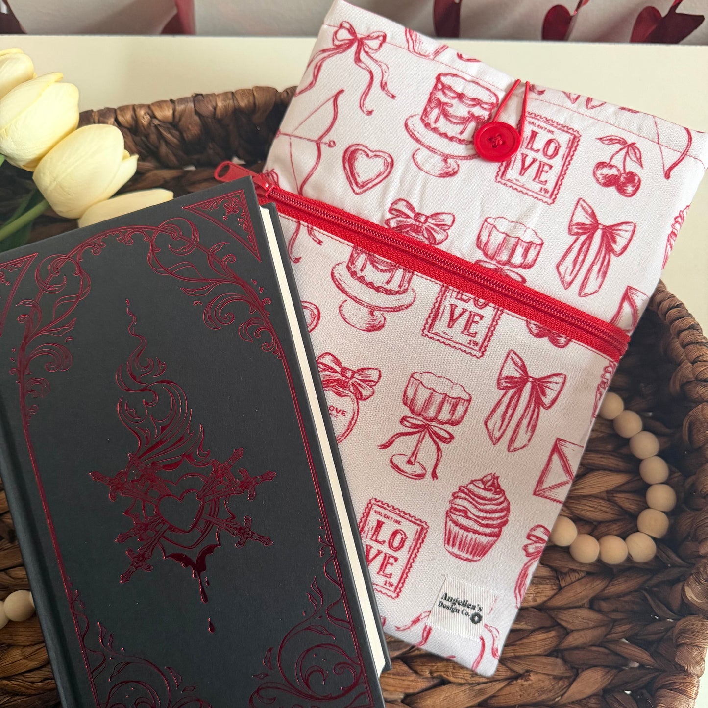 VINTAGE VALENTINE booksleeve