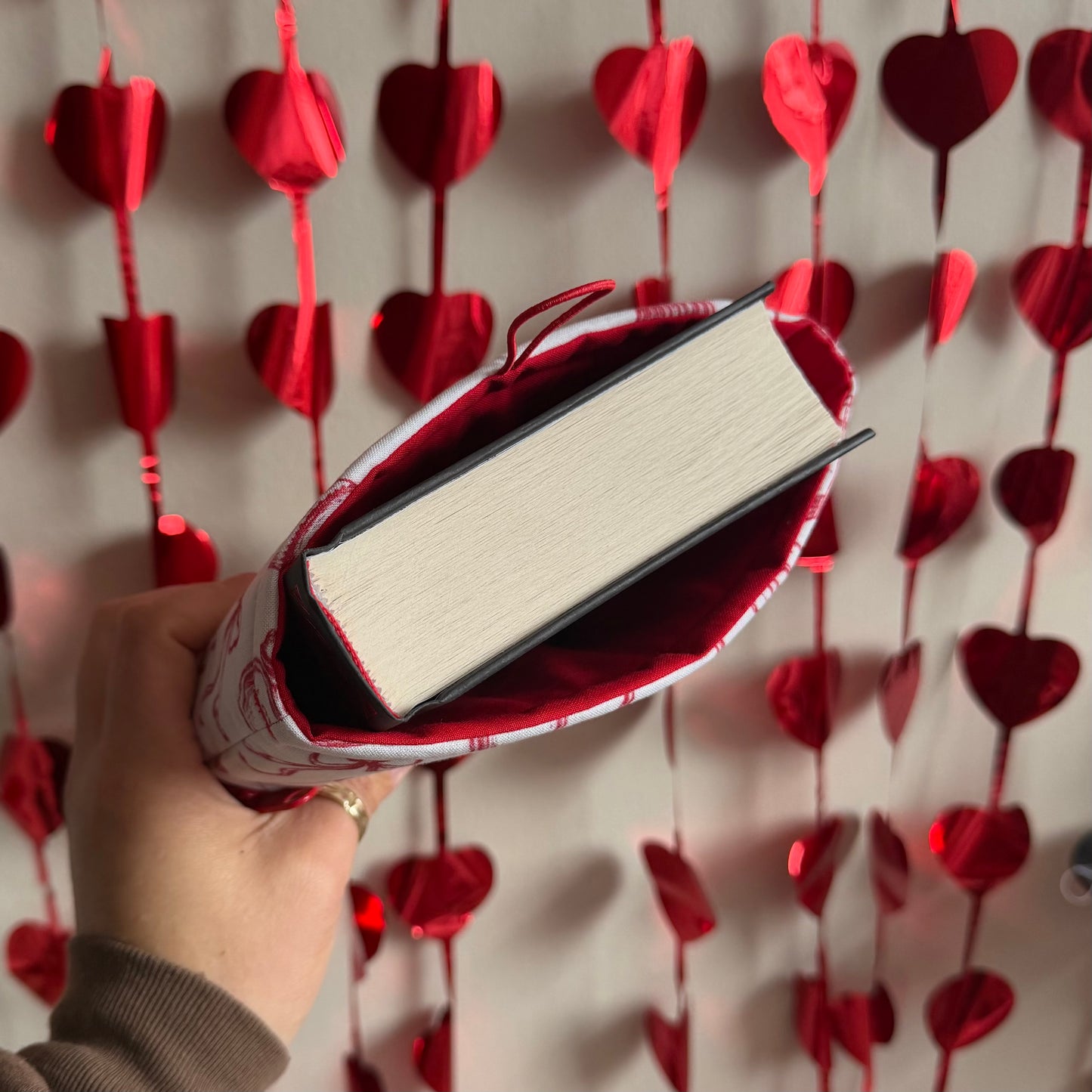 VINTAGE VALENTINE booksleeve