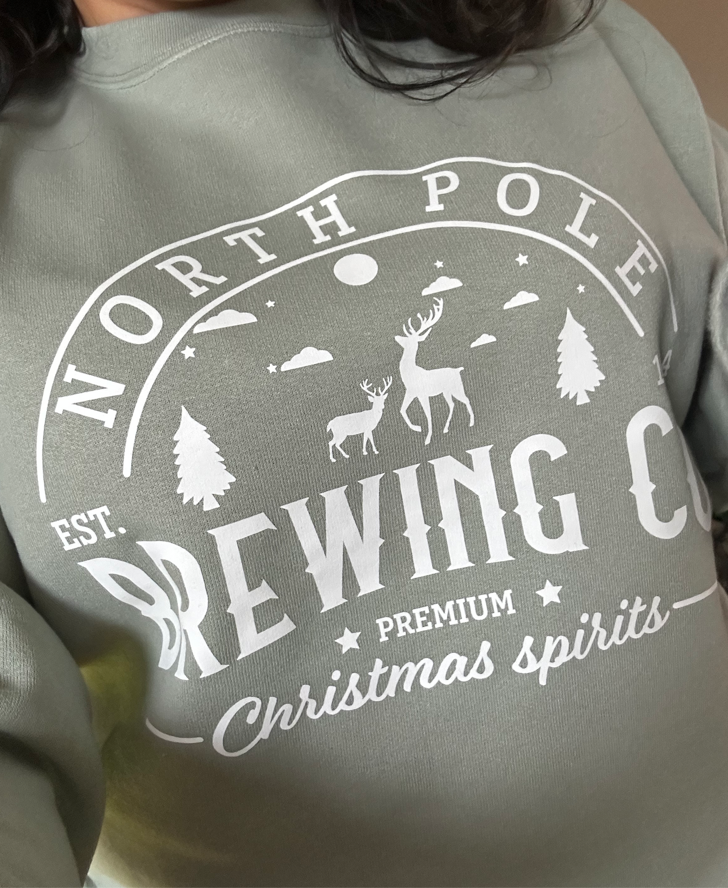 NORTH POLE BREWING CO. crewneck sweatshirt